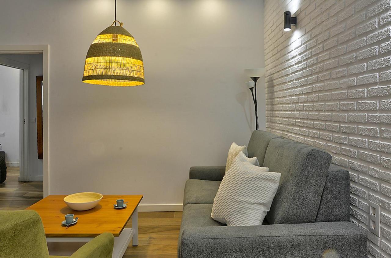 Apartsuite B&R Triana Arellano Sevilla Kültér fotó