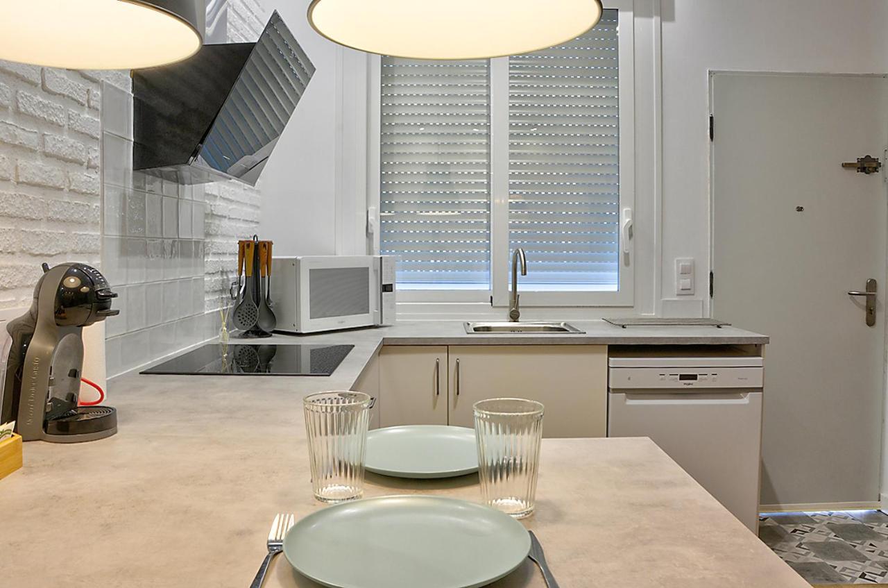 Apartsuite B&R Triana Arellano Sevilla Kültér fotó